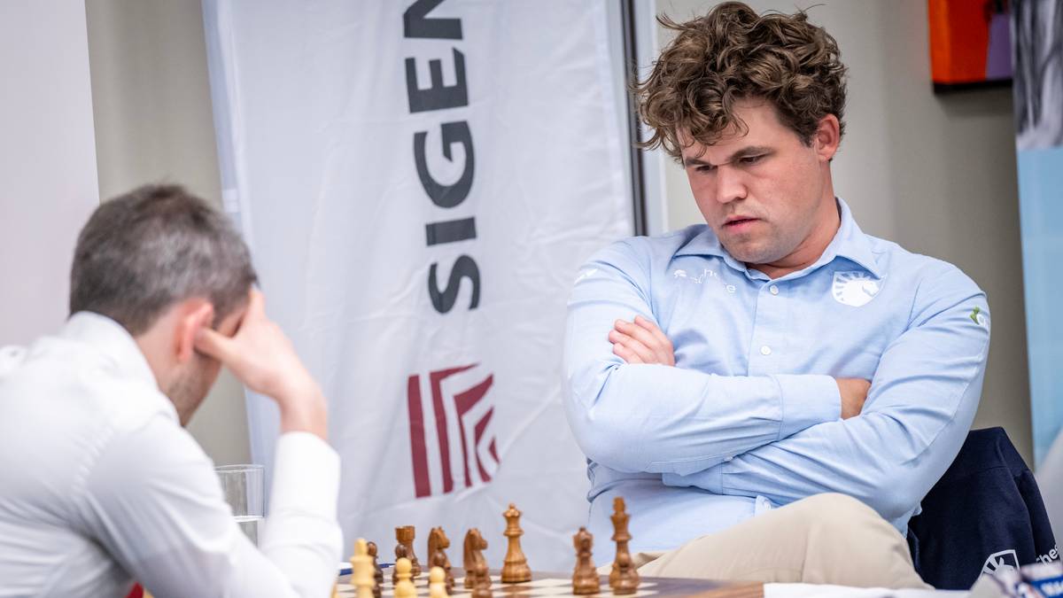 Magnus Carlsen vant på dramatisk vis – til omspill om seier i Malmö-turneringen