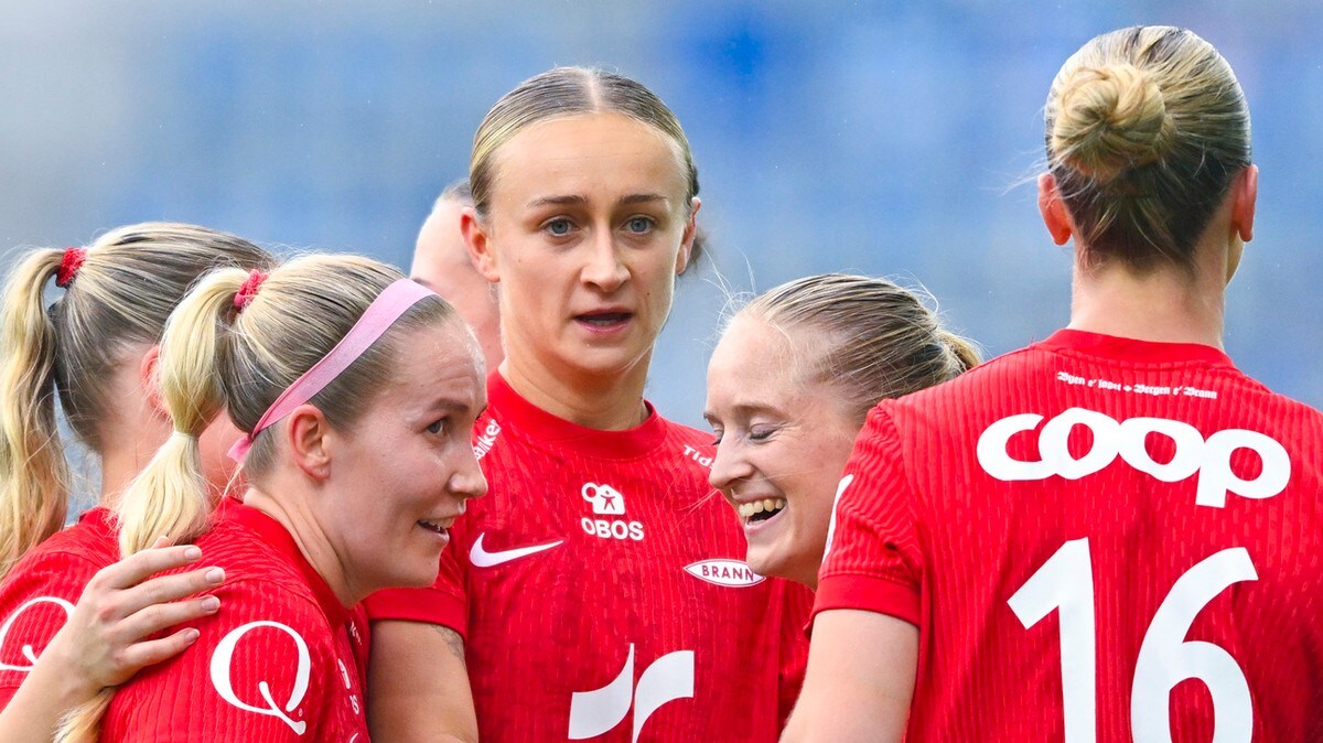 Brann jubel etter scoring av Amalie Vevle Eikeland i Toppseriekampen i fotball mellom Vålerenga og Brann på Intility arena. FOTO: Annika Byrde/NTB
