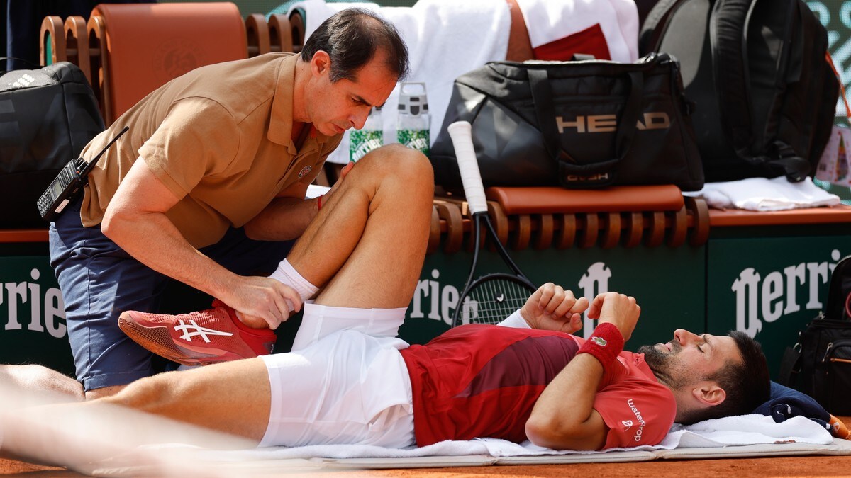 Djokovic kjemper mot Wimbledon-klokka
