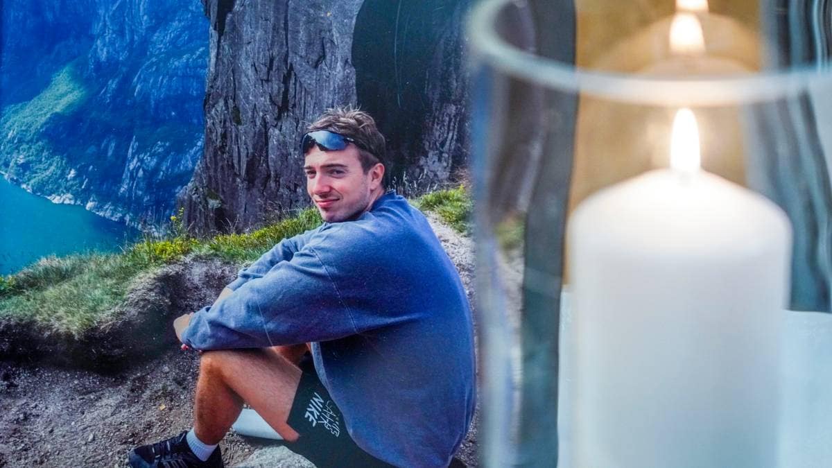 Minnest Markus Botnen eit år etter politimannen blei drepen på jobb