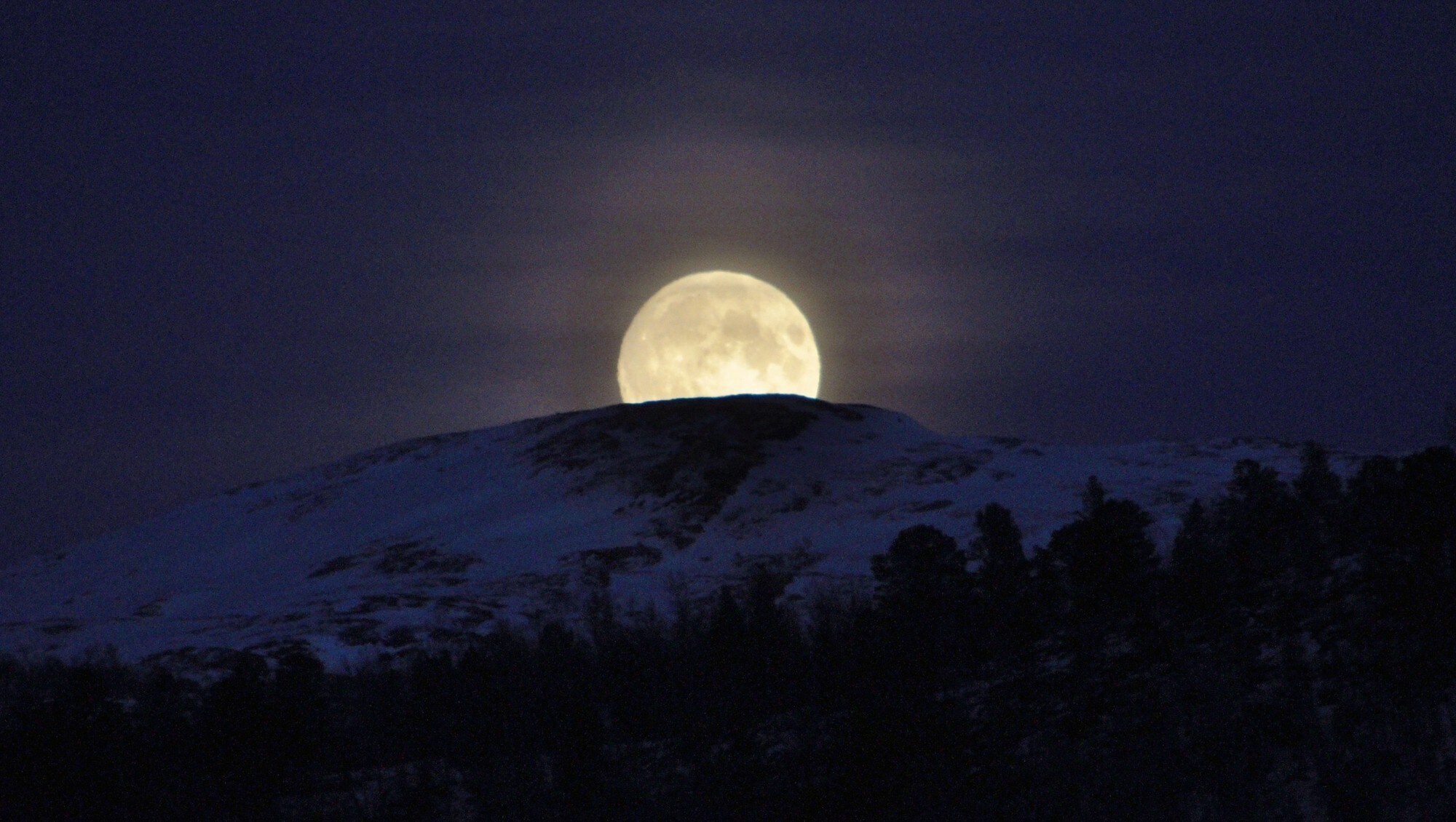 Snart mørketid i Nordland – NRK