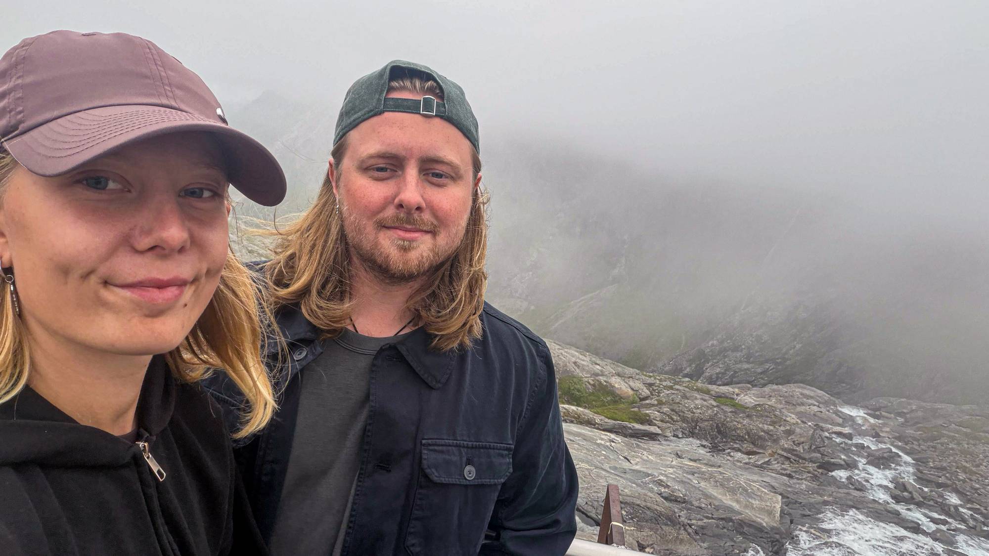 Mina Christine Lundsten og Øyvind Andreassen på Trollstigplatået