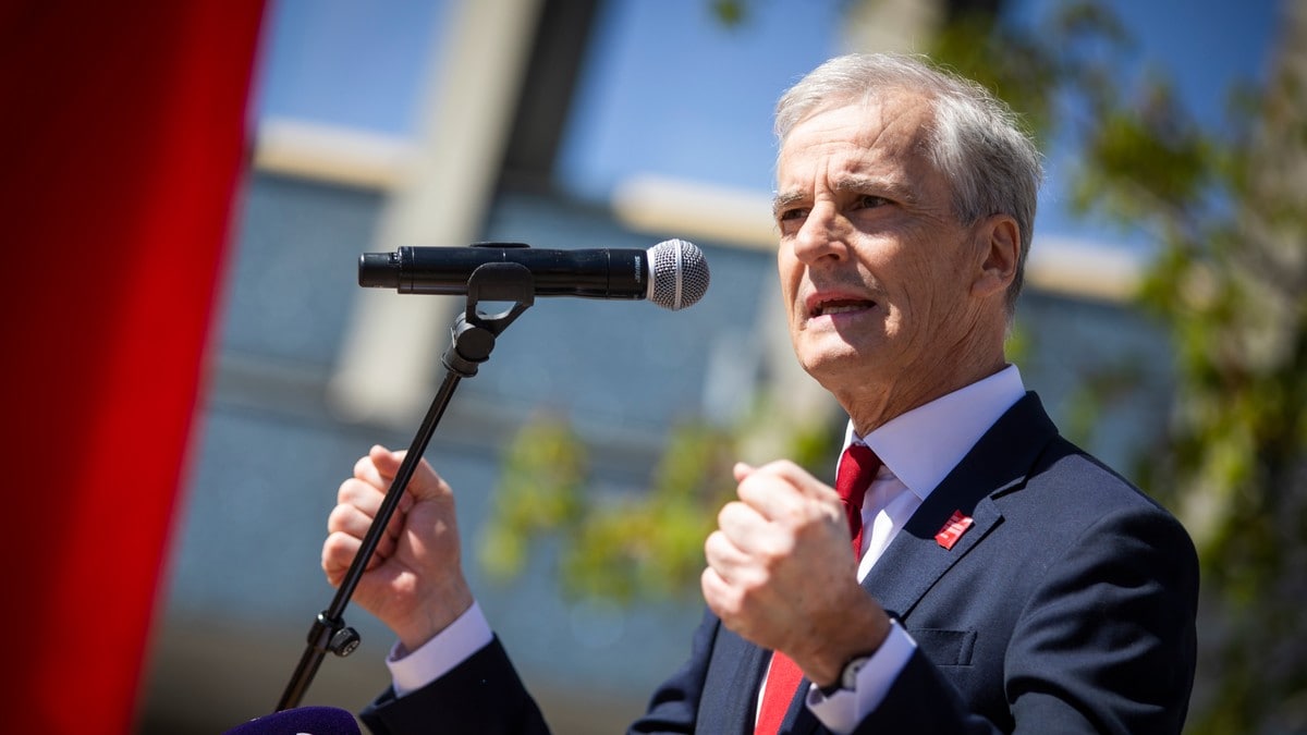 F&aring;r bes&oslash;k av St&oslash;re p&aring; 1. mai