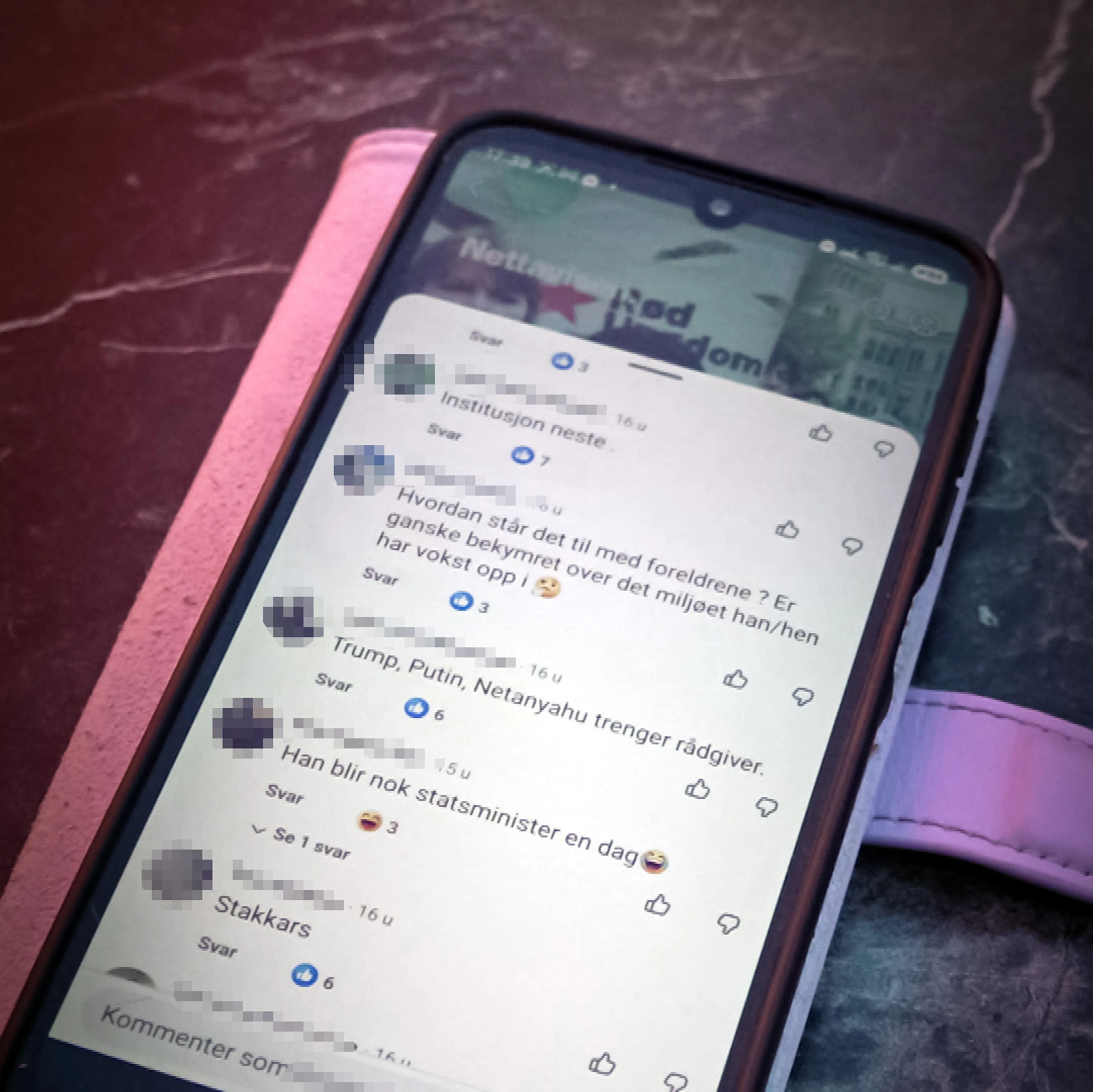 KOMMENTARFELT PÅ TIKTOK