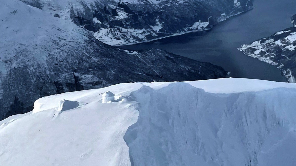 To av Noregs mest populære turisthytter har blitt til isslott