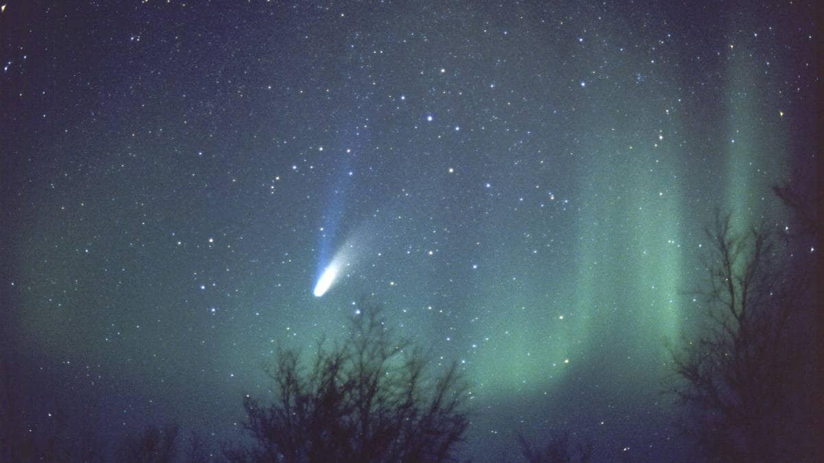 Kraftige solstormer gir spektakulært nordlys: – Solen er hyperaktiv