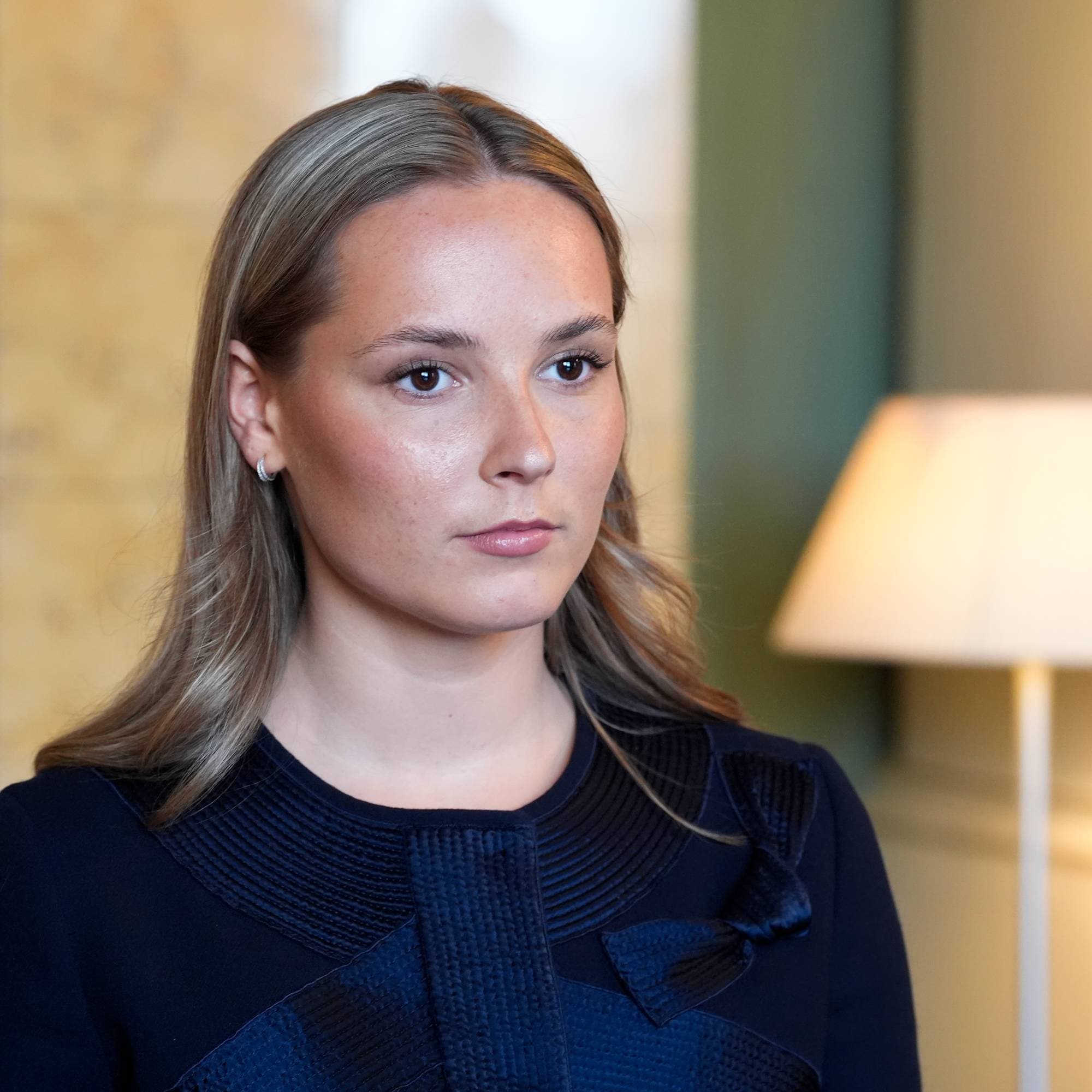 Kronprinsesse Ingrid Alexandra på sitt kontor på Slottet