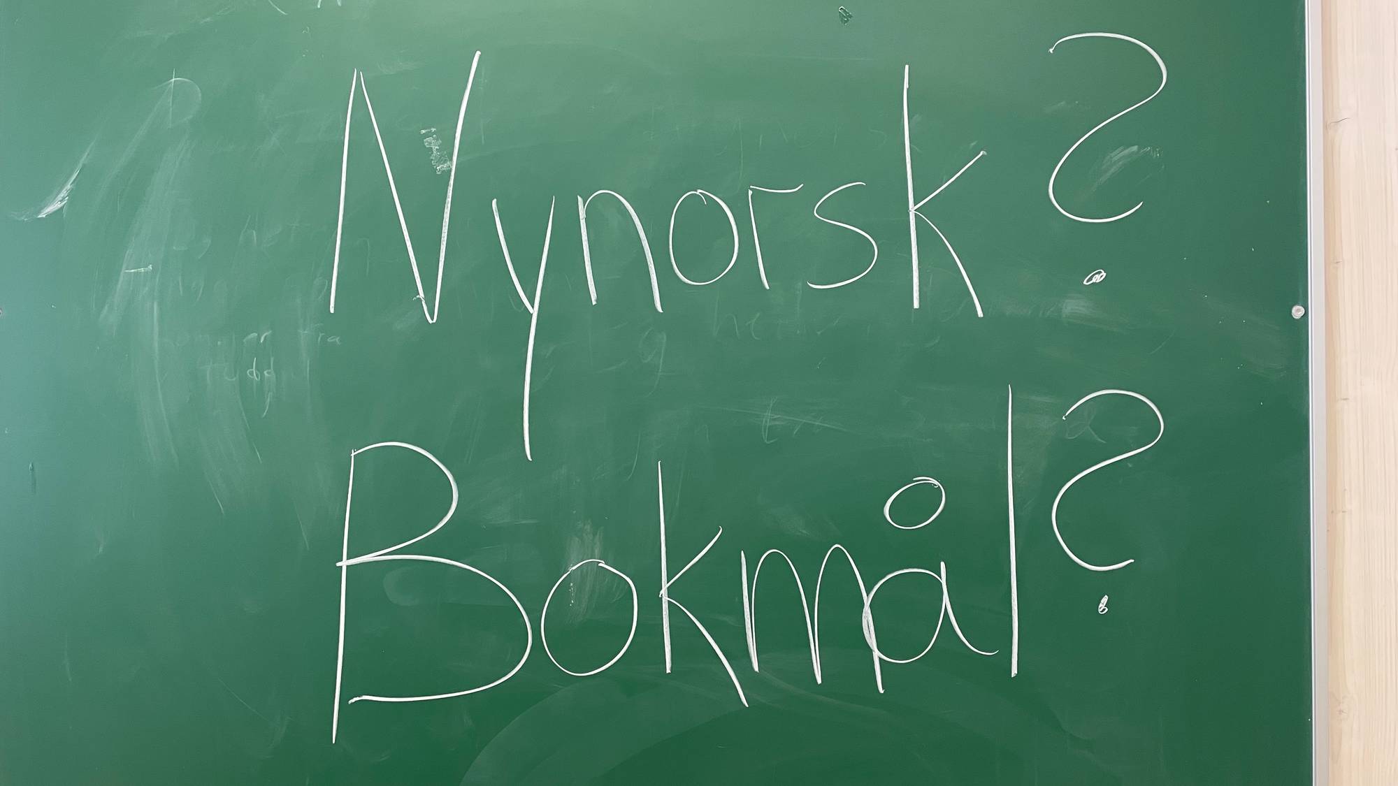 Nynorsk eller bokmål? Det er spørsmålet i Hjartdal kommune.