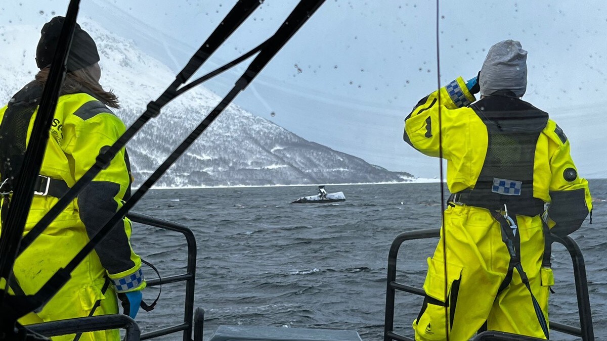 Politiet til Nordlys: Melding om at en person er tatt av et nytt skred i Nord-Troms