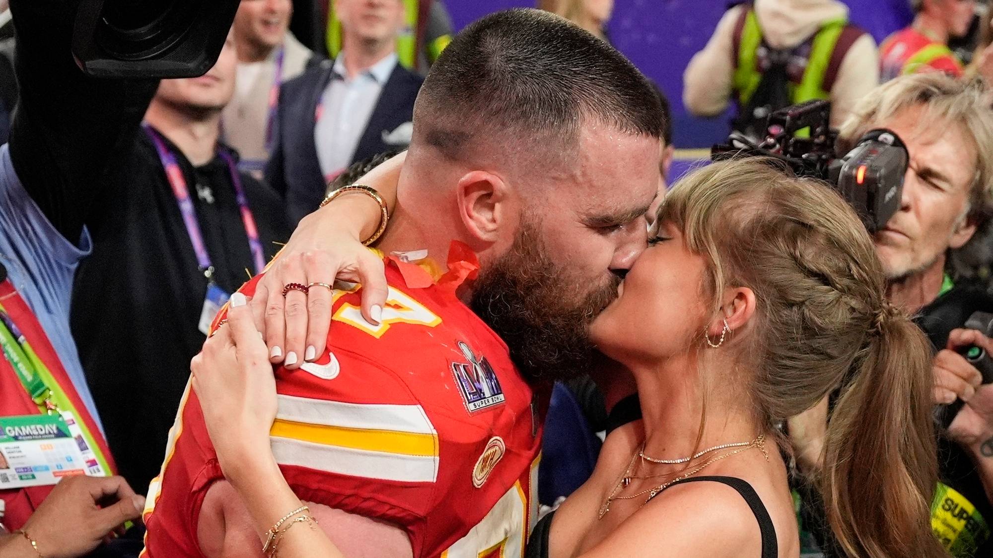 Kansas City Chiefs Travis Kelce Taylor Swift