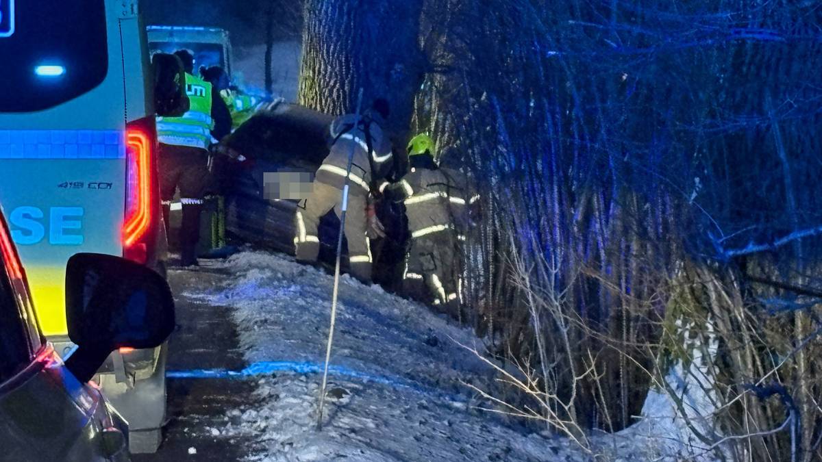 Alvorlig trafikkulykke i Fredrikstad: Mann kritisk skadet