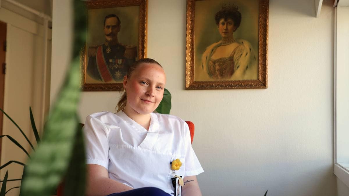 Stor auke i søkartala til sjuke­pleie: Andrine (18) vil ha ein trygg og sikker jobb