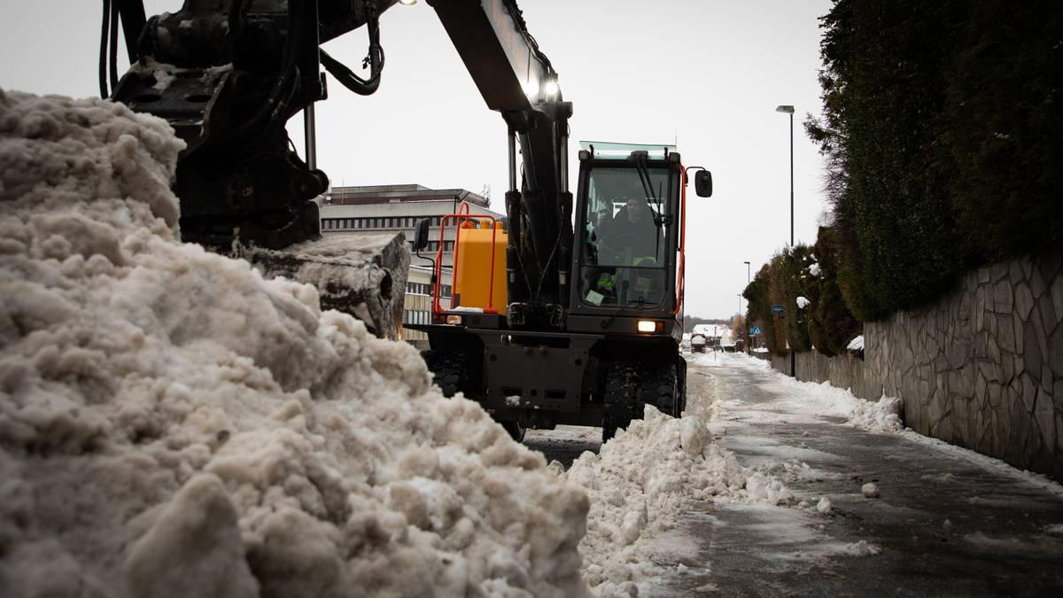 道路や街路を撤去するための爆破作業 – NRK Rogaland – 地元ニュース、テレビ、ラジオ