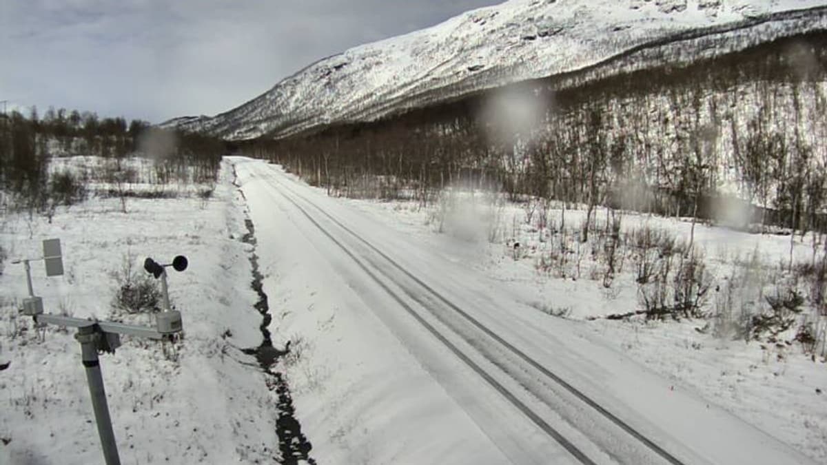 Sommer i sør – nysnø i nord: – Vi kaller det for «pinseria»​​​​​​​