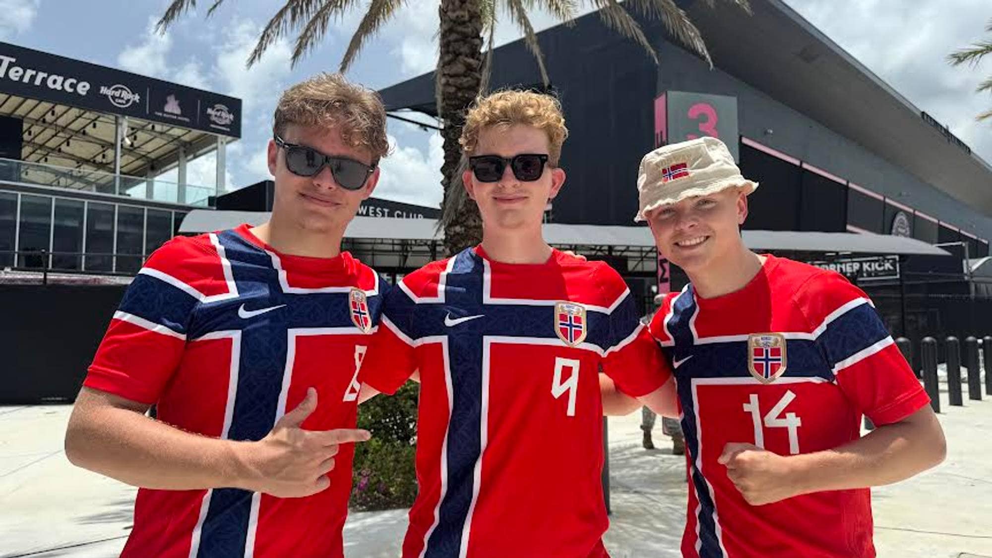 Bendik Finnmark Stokstad, Filip Lervik Grønningssæter og Mike Noah Holmes i Miami