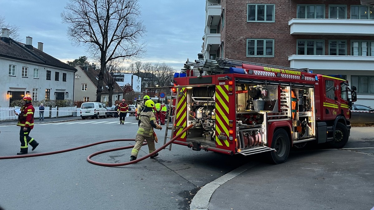 Flere leiligheter ubeboelige etter brann i Oslo-bygård