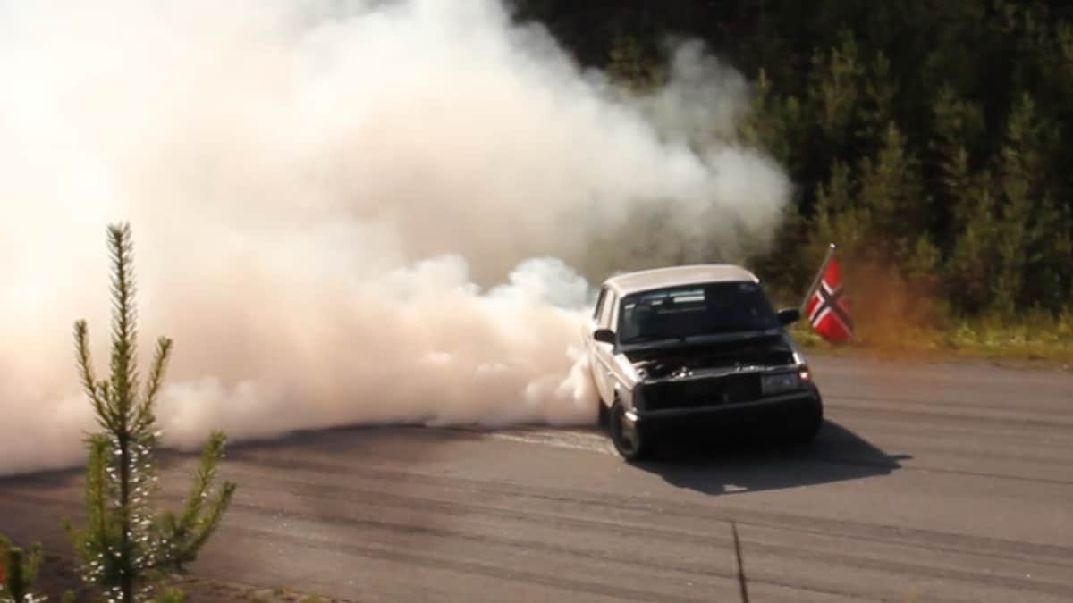 Unge i trafikken: – Du blir ikke flink til å pule ved å se på porno