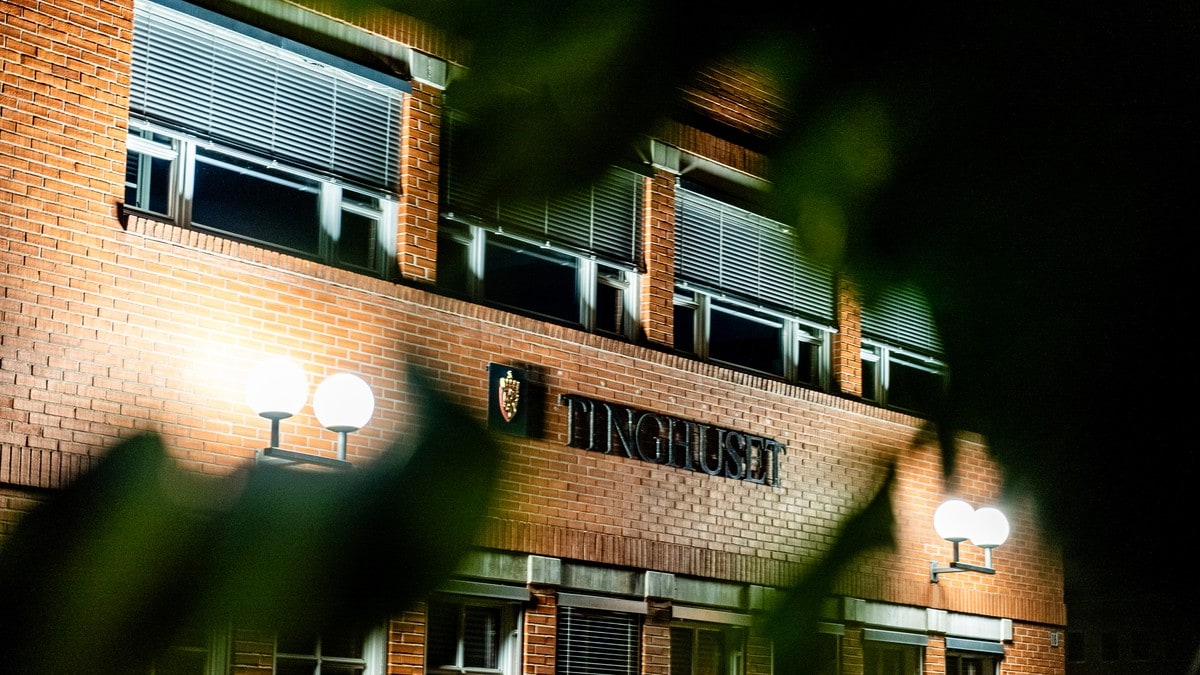 Advokat pågrepet midt i rettssak