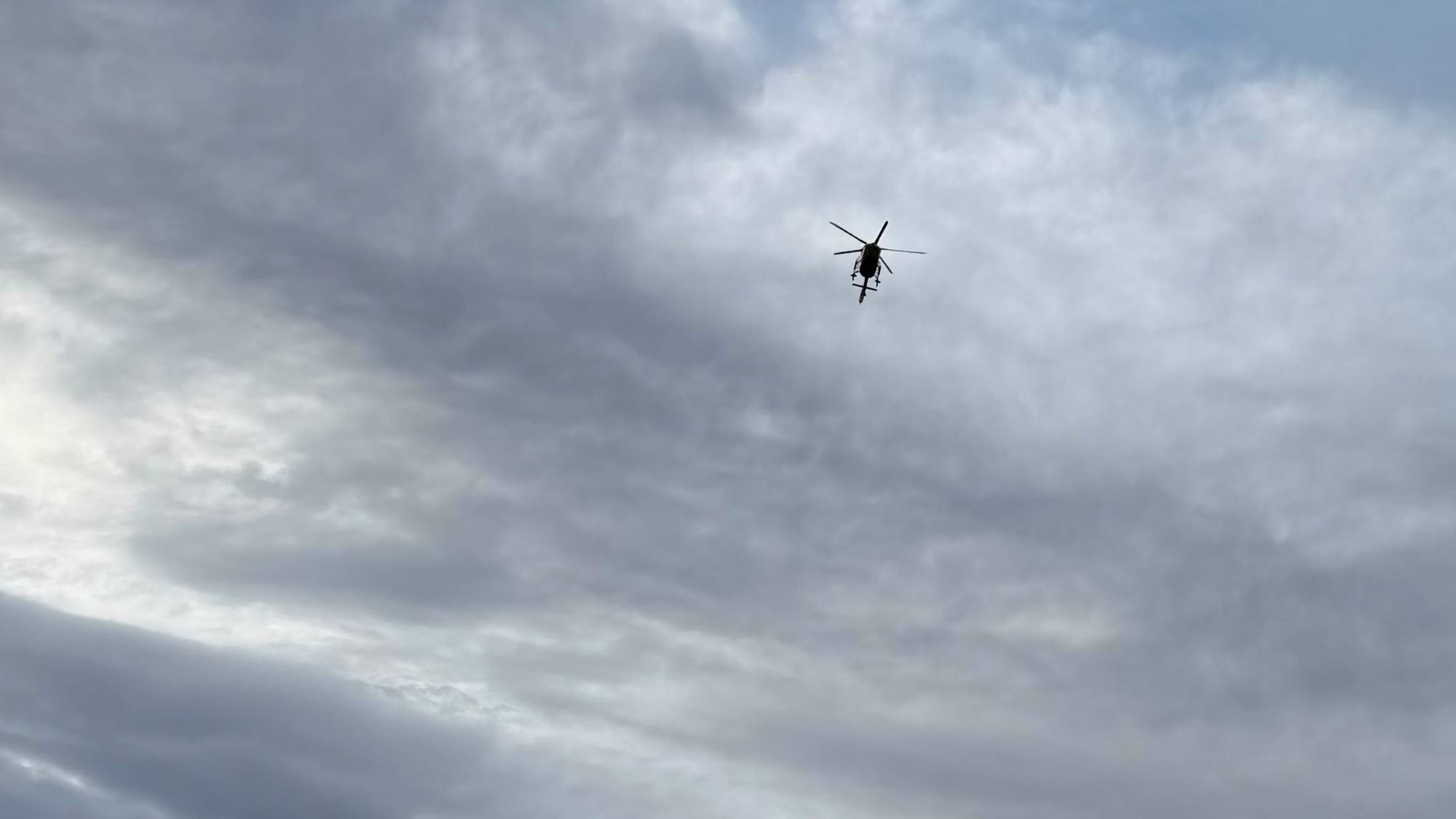 Luftambulansen ved ulykkesstedet på E39