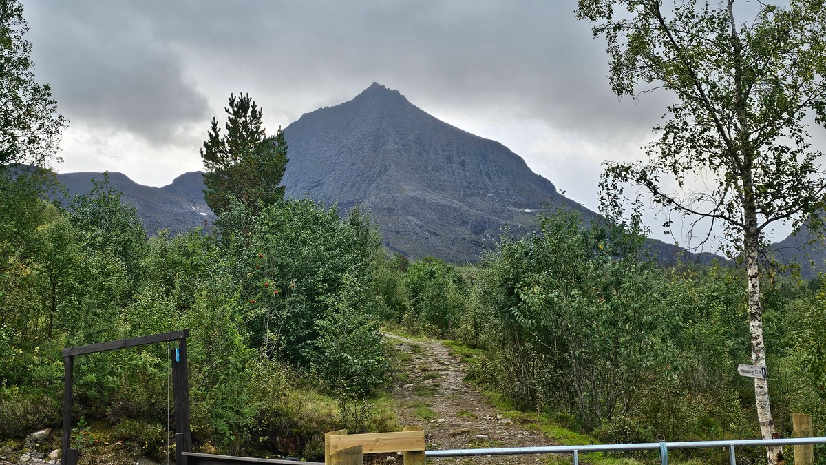 Omkom på fjell i Rauma