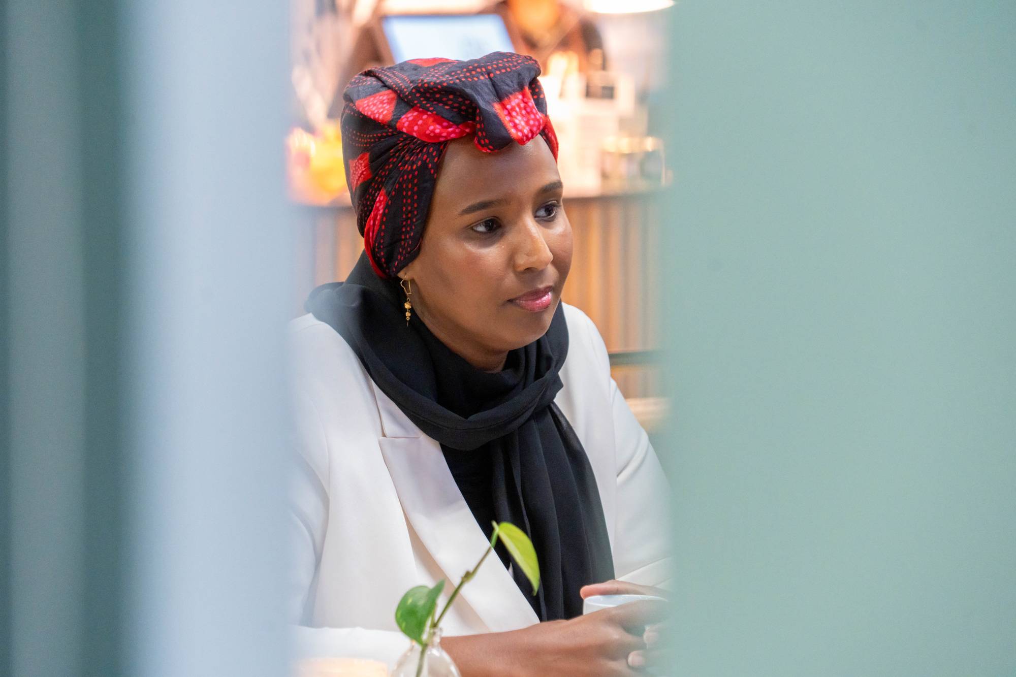 Intervju med Marian Abdi Hussein, politiker i SV, om hets og trusler i jobben som folkevalgt. Vi møter henne på Furuset senter i Oslo.
