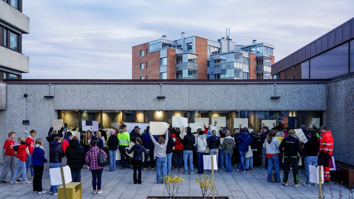 Fleire vil avvikle fylkeskommunen