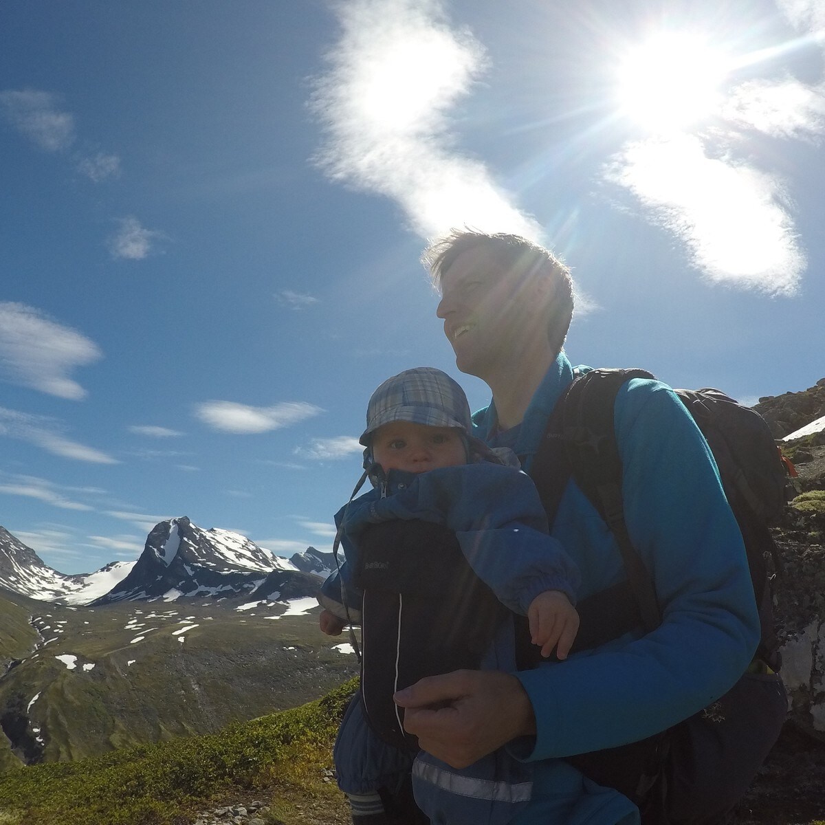 Tar med babyer og småbarn på topptur: – Jeg burde ha ringt Barnefamilier gjemte seg. Det var en ekkel opplevelse.