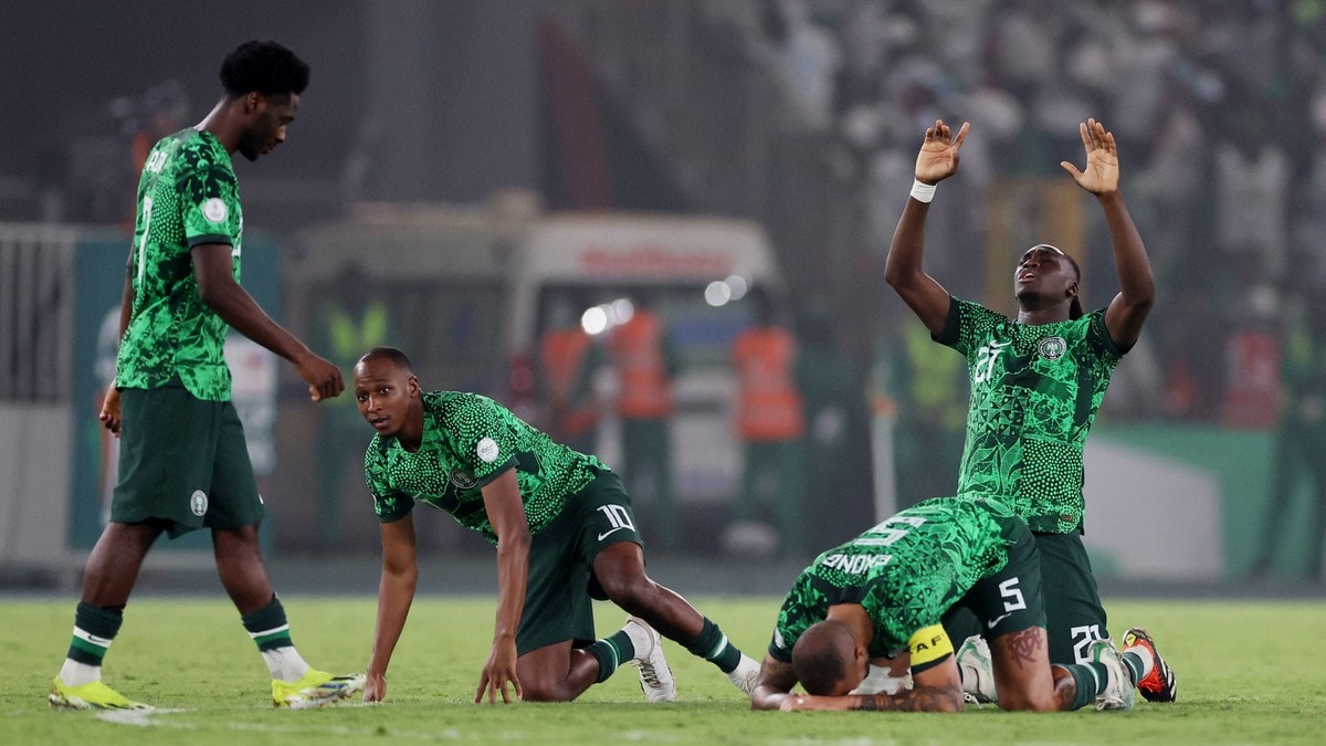 Nigeria til Afrikamesterskap-finale etter straffedrama