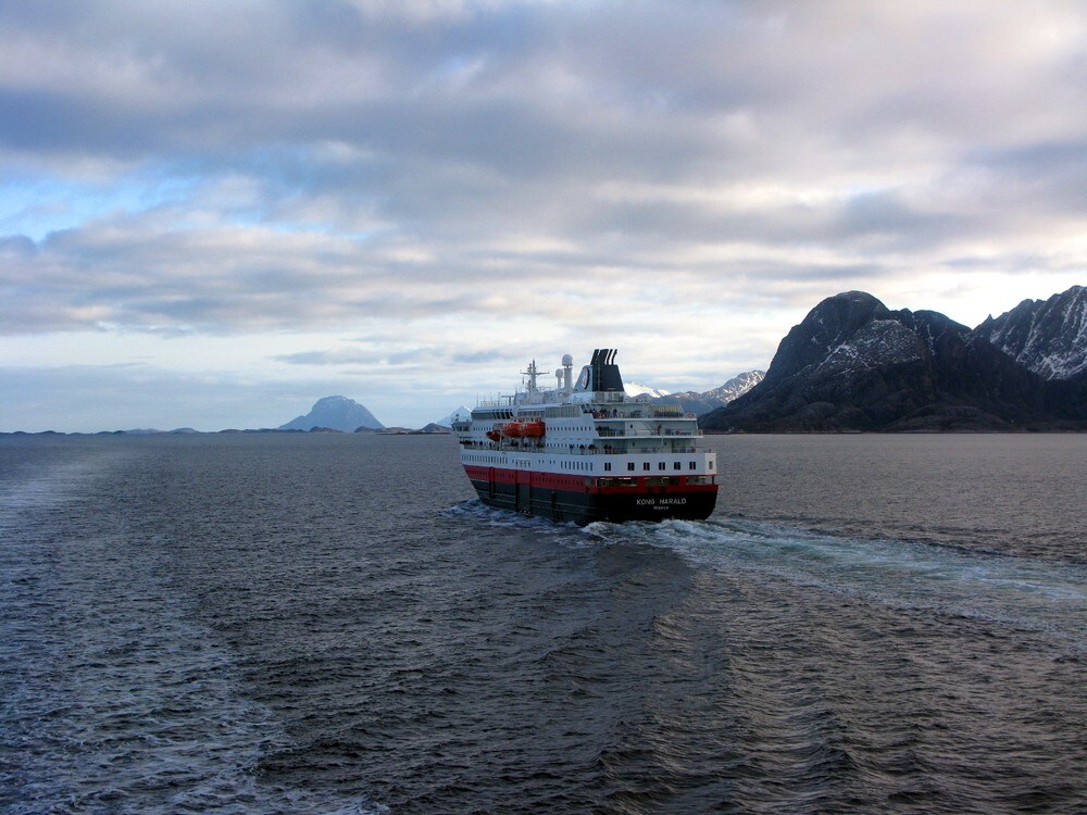 Tidligere ansatt i Hurtigruten ble bedt om å lyve om omgangssyke