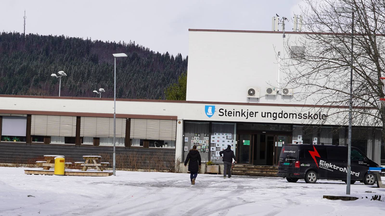 l-rer-p-steinkjer-ungdomsskole-utsatt-for-vold-hendelsen-filmet