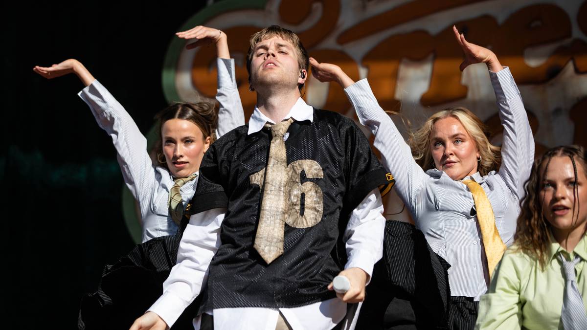 «Har tilstedeværelsen til en rockestjerne»