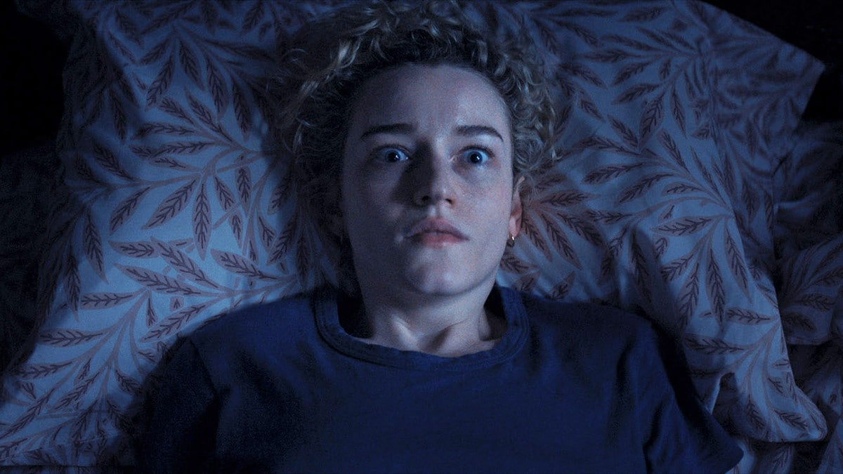 «Weapons»: Gysende god skrekkfilm med uforutsigbar mystikk