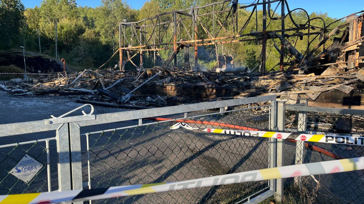 Skal avhøre et vitne etter skolebrann – NRK Vestfold og Telemark ...