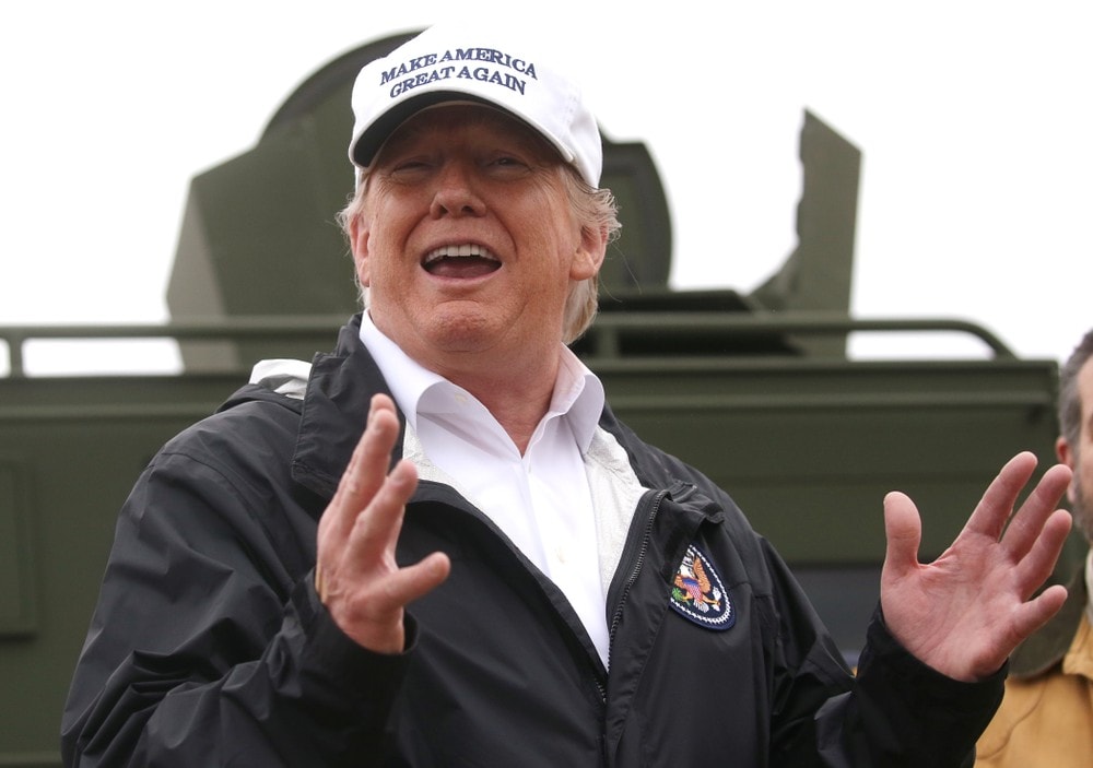 Donald Trump mener fortsatt USA trues av invasjon