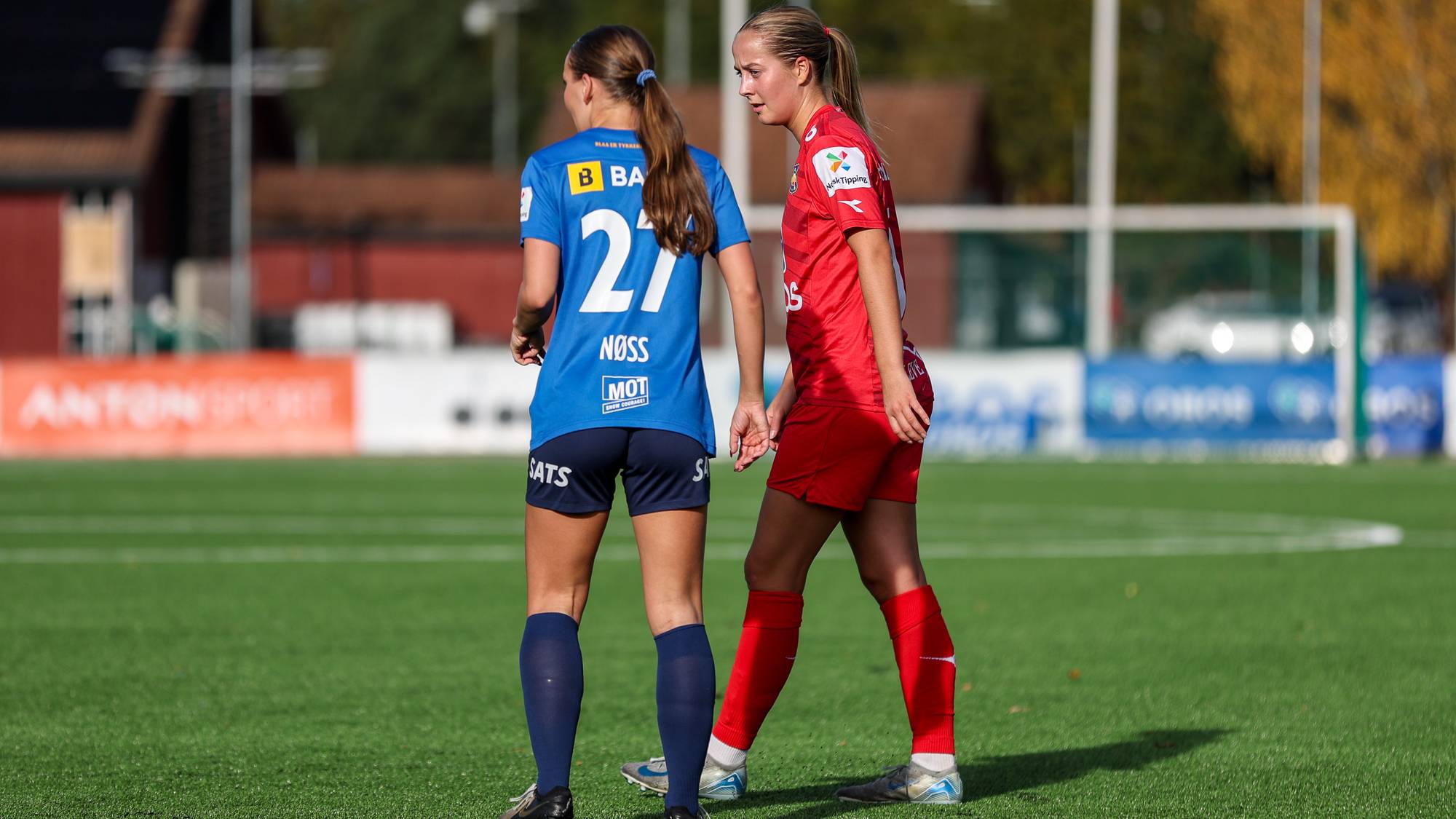 Nora Nøss og Mina Folland