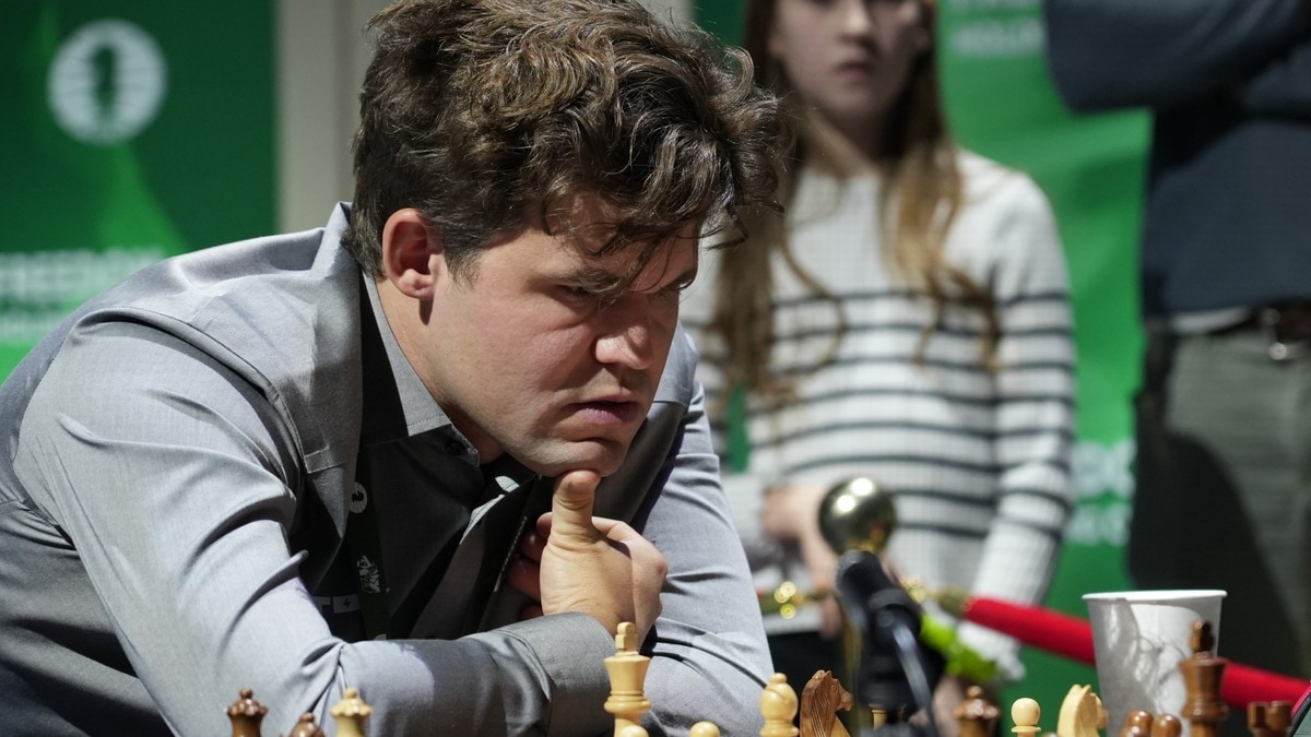 Carlsen startet andre dag med seier