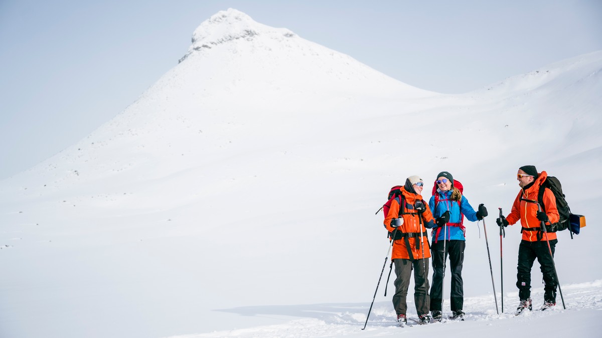 Stor snøskredfare i fjellet – NVE åtvarar påsketuristane