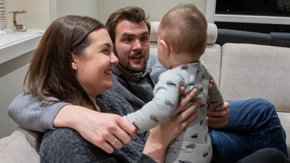 Kallar inn alle nybakte foreldre til parterapi