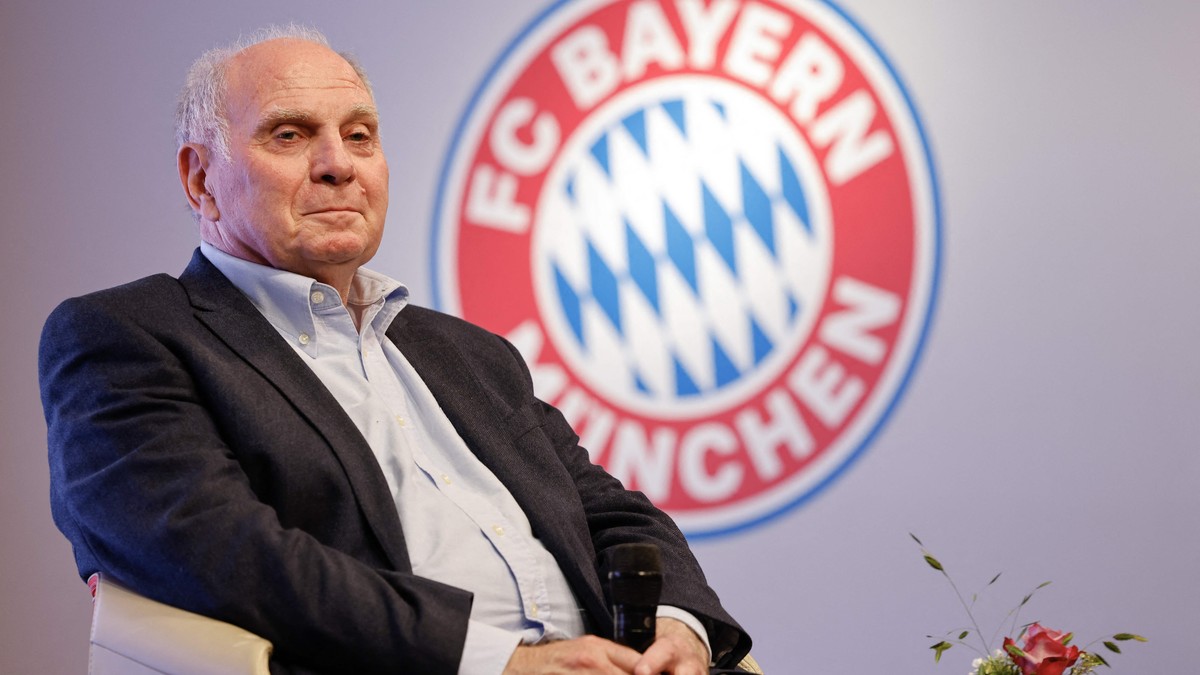 Hoeness til sykehus