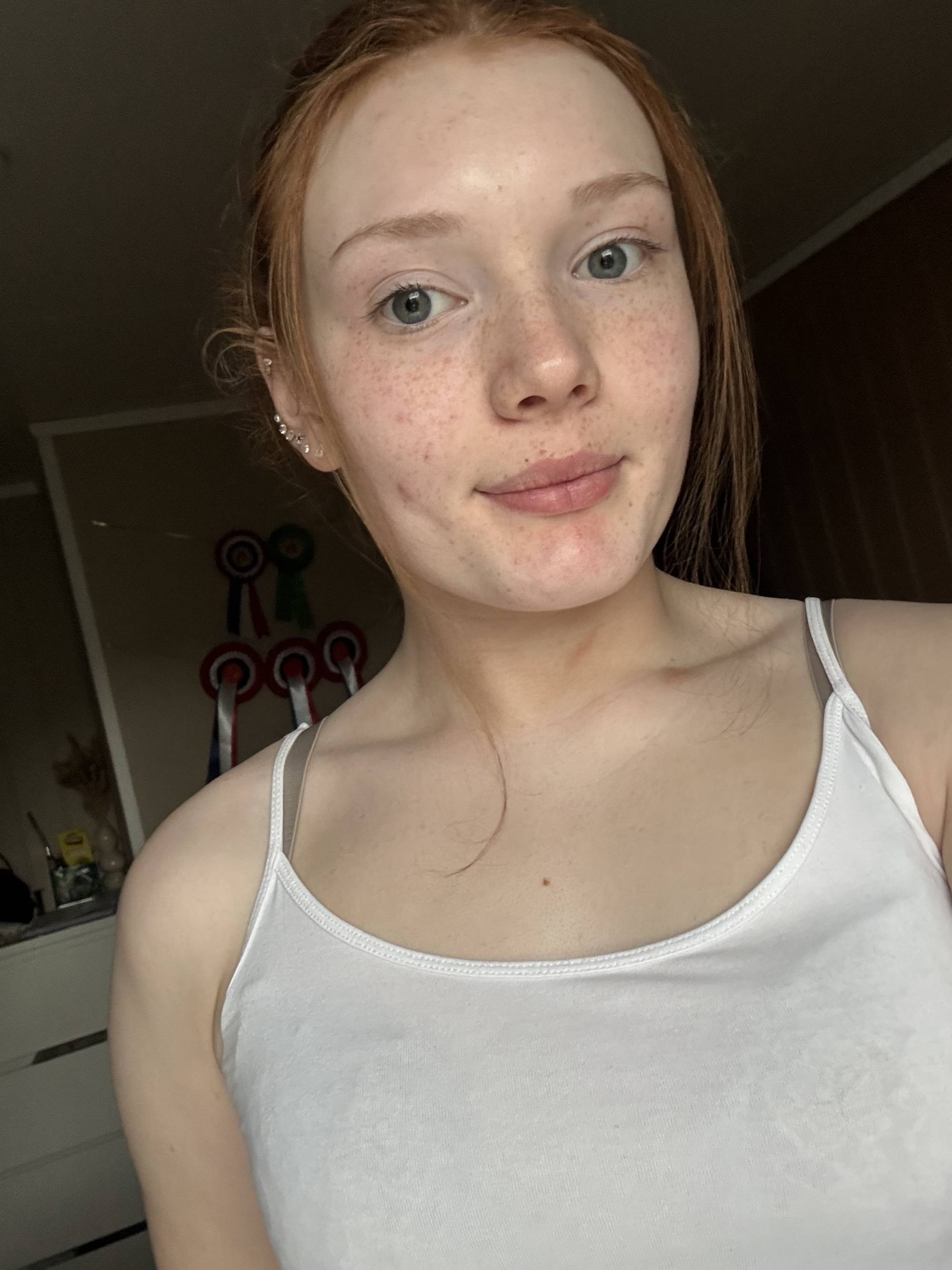 Sofie Skogeng i singlet 