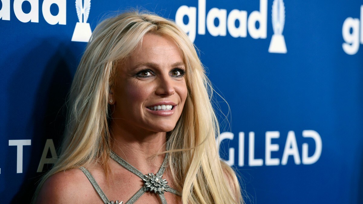 Britney Spears (40) sier hun er gravid