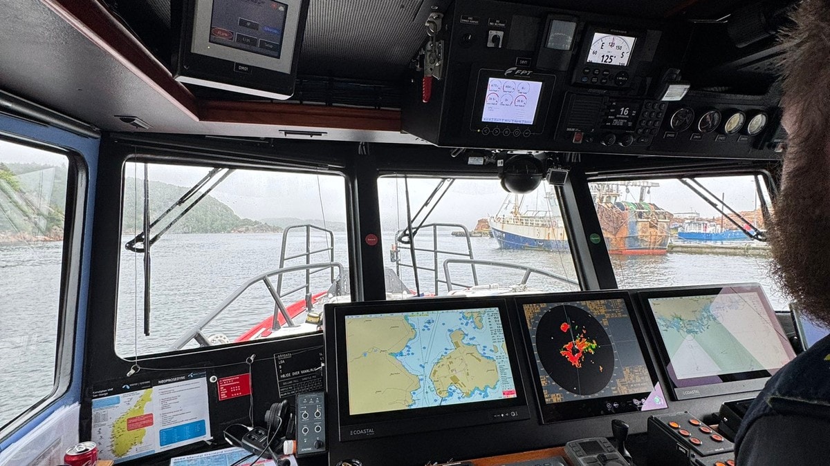 Stor redningsaksjon etter person falt over bord fra cruiseskip