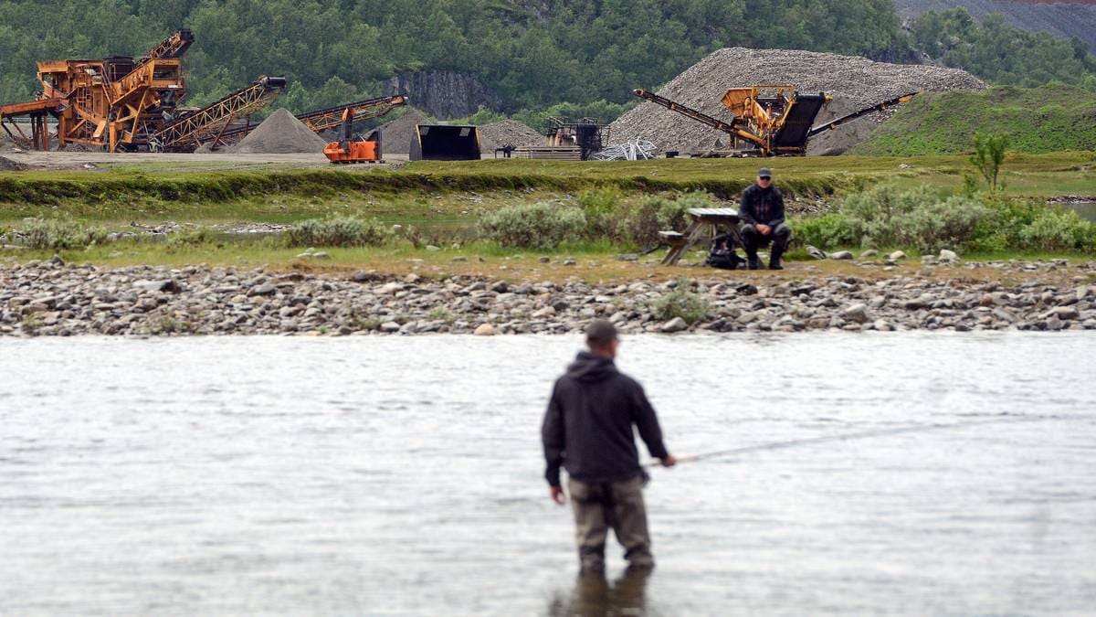 Repparfjord Sand again reported to the police for environmental crime – NRK Trams and Finnmark