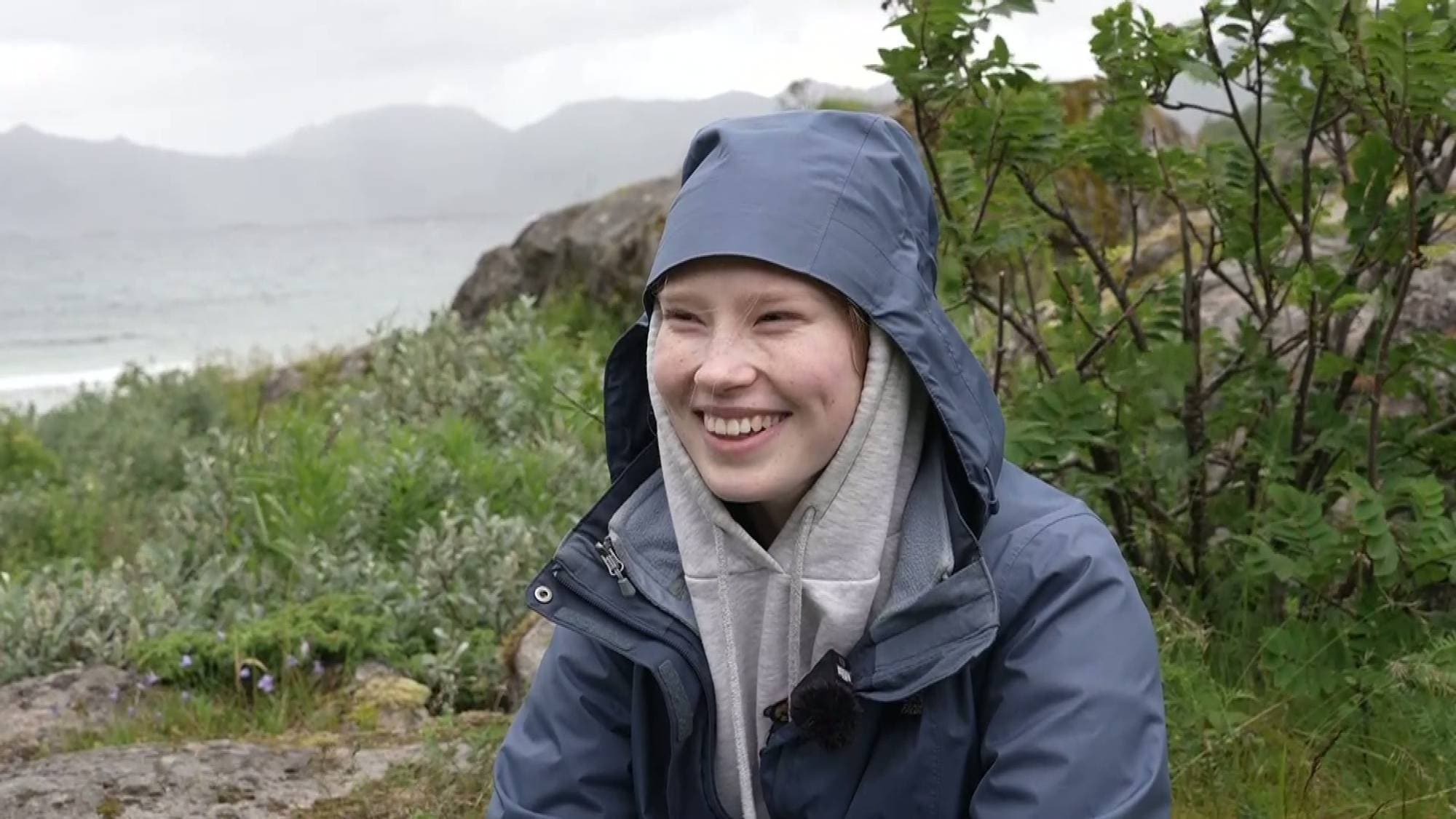 Tyske Floriane Jung unngår å betale turistskatt ved å bo i telt. 