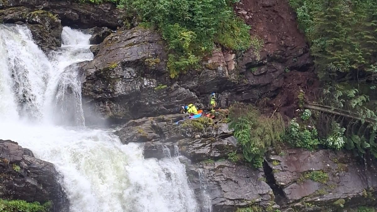 Redningsaksjon på Voss for å berge skadd person: – Klagar over sterke smerter