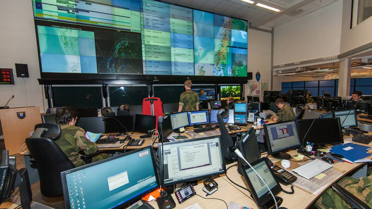 Nato-delegasjon til FOH – skal diskutere moderne krigføring