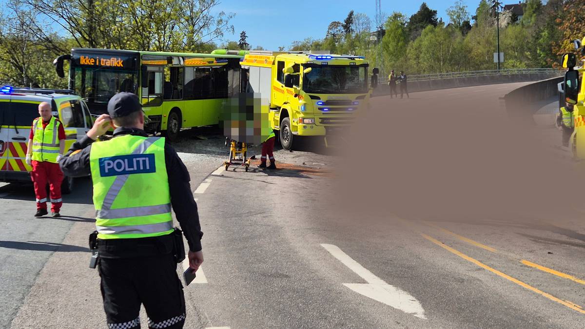 Kollisjon mellom buss og personbil