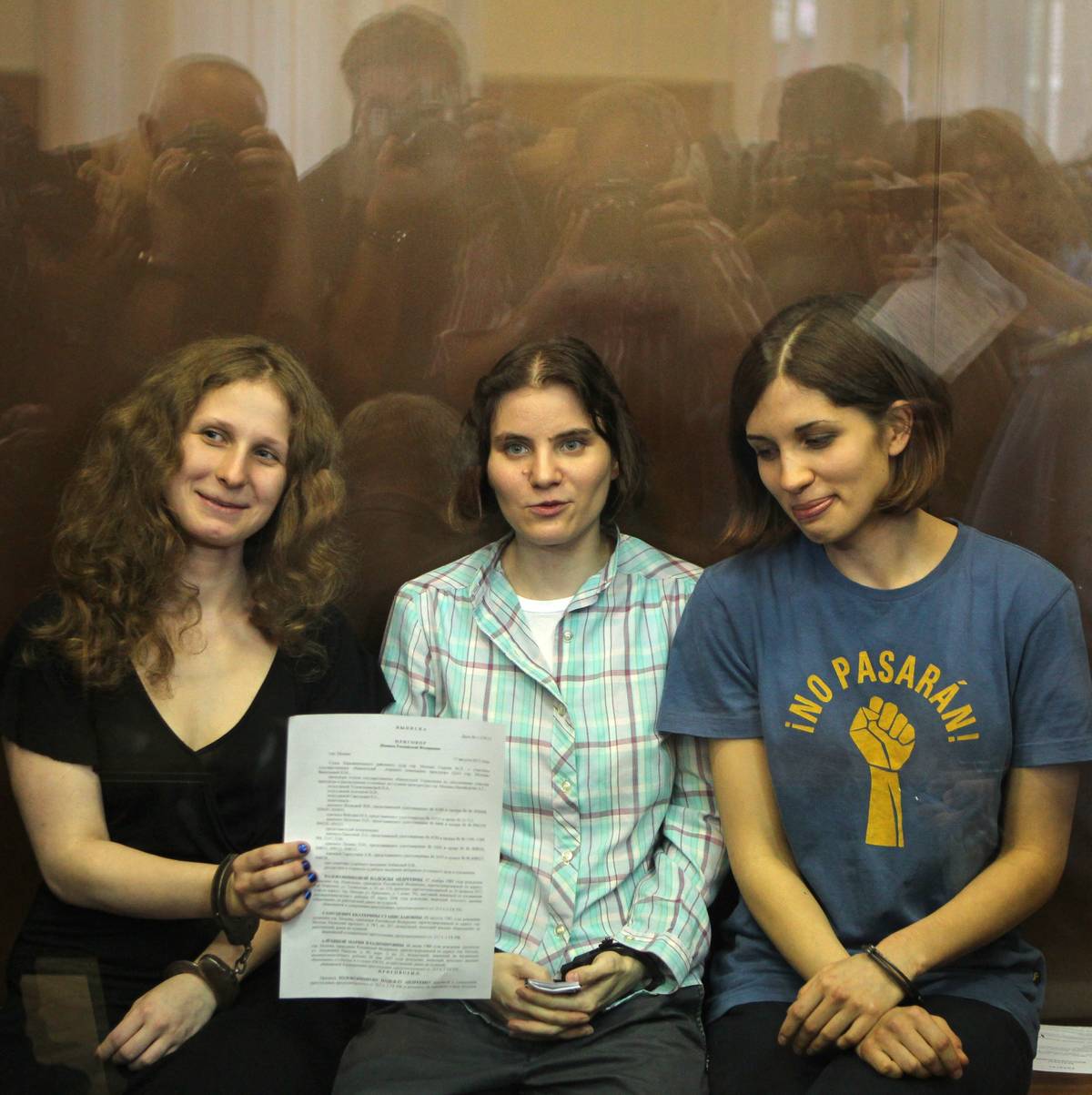 Xizmatkorlar bilan porno