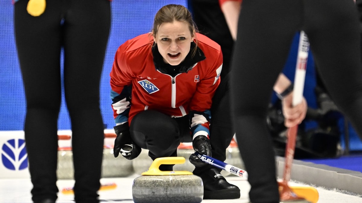 Seier og tap for curlingkvinnene i VM