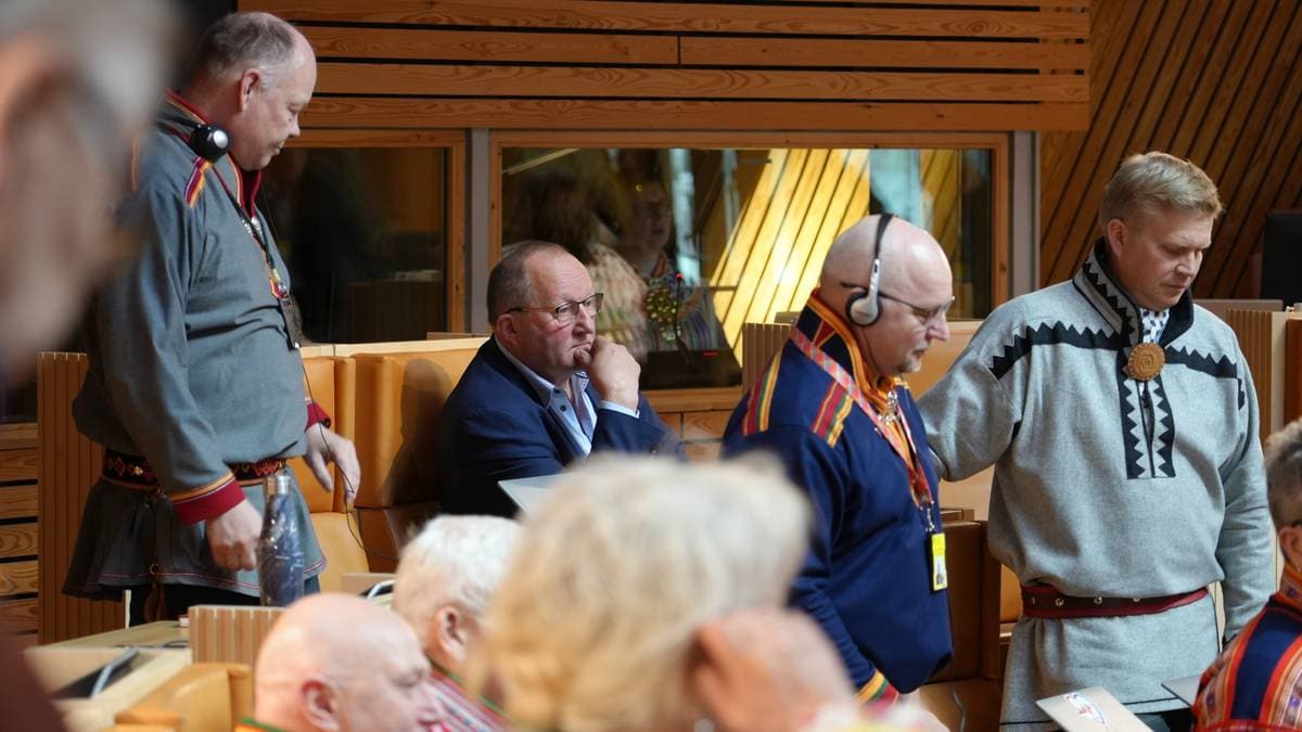 Foreslo å legge ned Sametinget